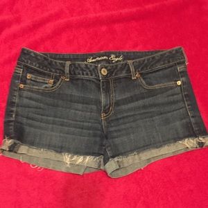 AMERICAN EAGLE classic jean shorts